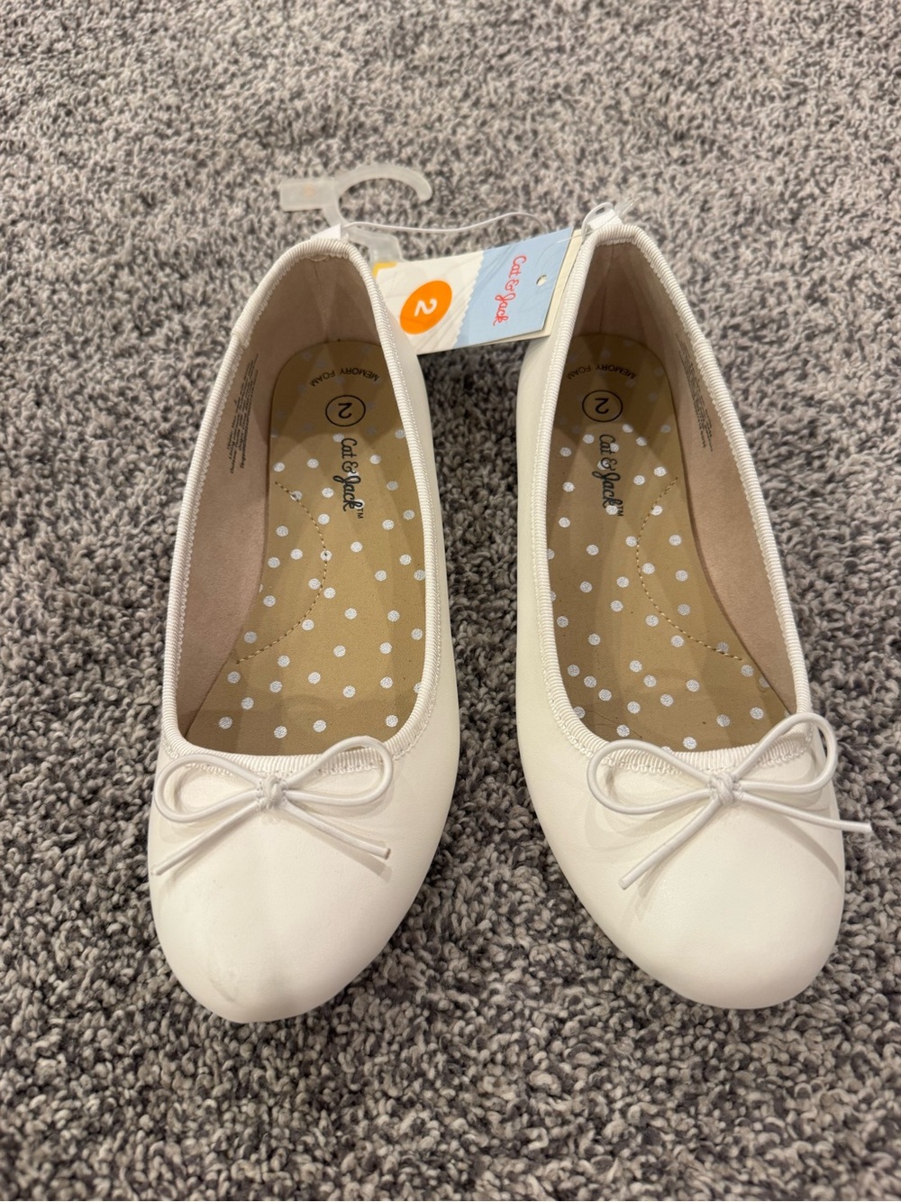 NWT Cat & Jack Off-White Girl's Ballet Flats with Bow